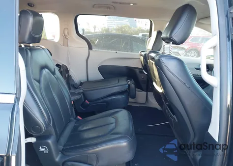 2022 Chrysler Pacifica Touring L from USA, damaged, VIN 2C4RC1BG1NR141381